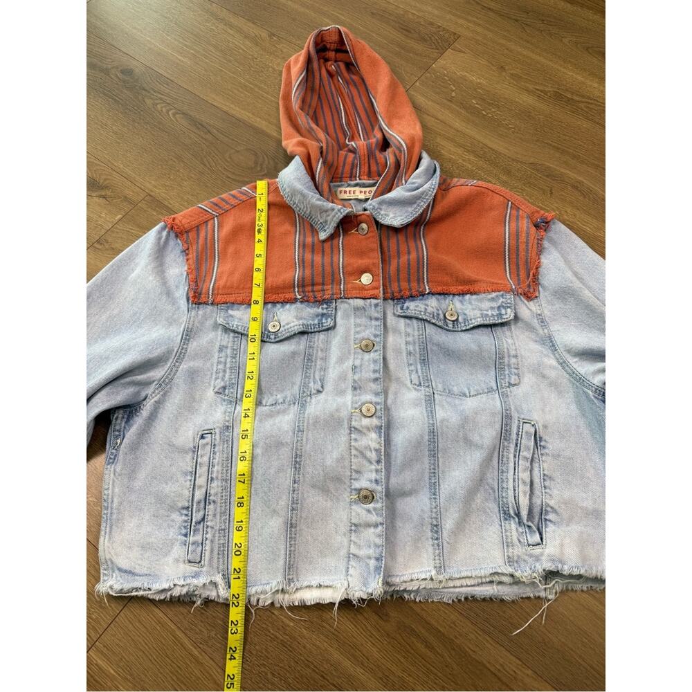 Free People Oversized Baja Hooded Denim Jacket In Baja Wash Size Medium Coastal - Picture 13 of 13